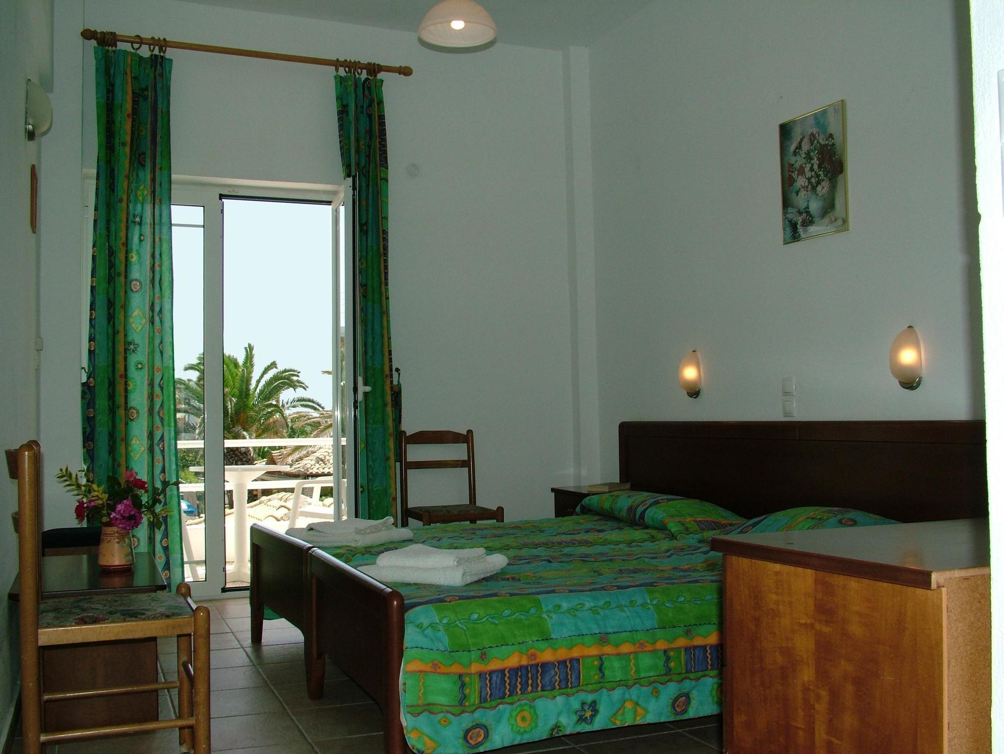 The Blue Sea Hotel Agios Georgios  ภายนอก รูปภาพ